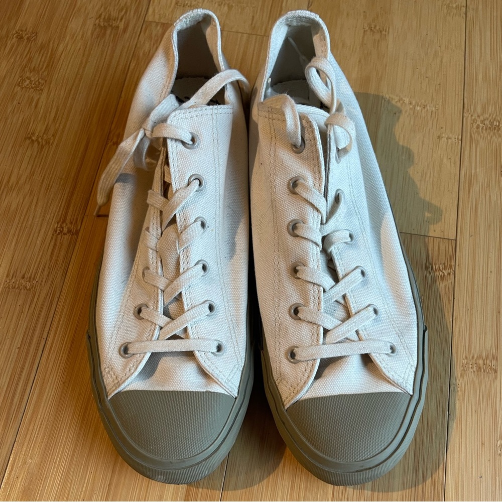 The Hill-Side Japanese Canvas Sneaker